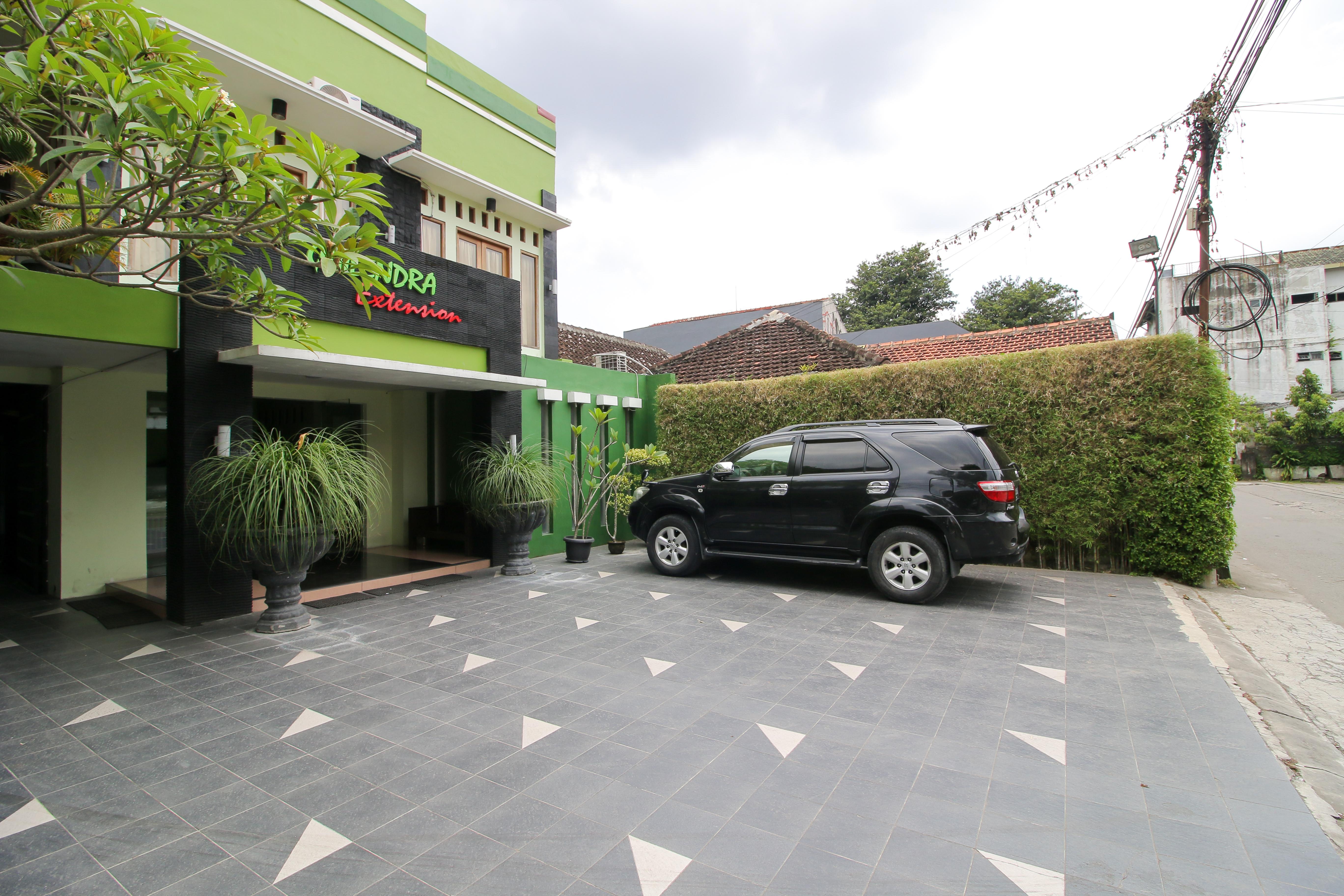 RedDoorz Plus @ Taman Siswa 2 Yogyakarta Exterior foto