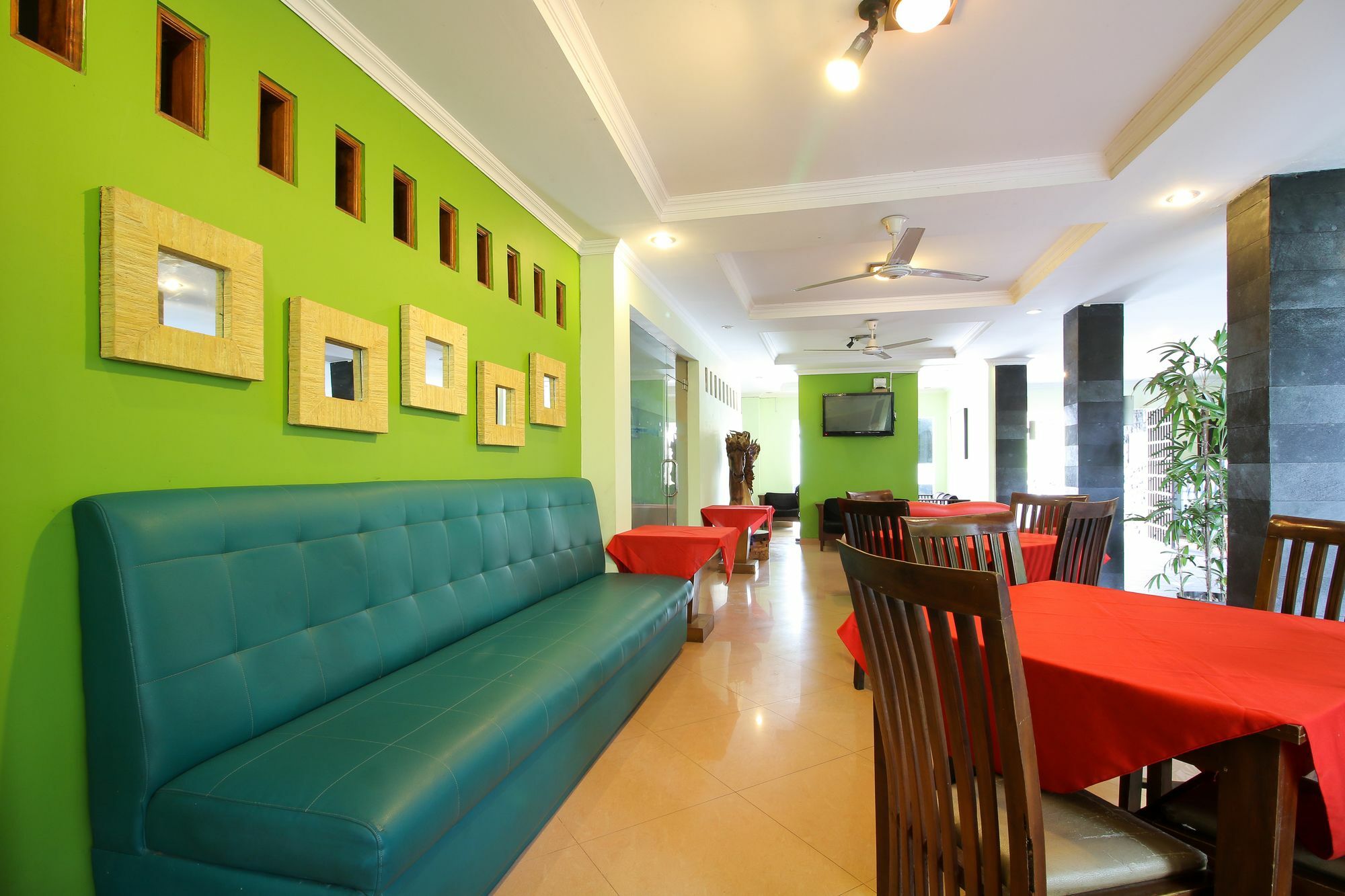 RedDoorz Plus @ Taman Siswa 2 Yogyakarta Exterior foto